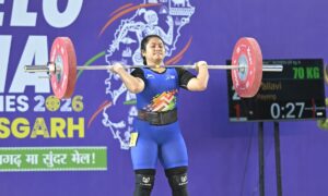 4 साल की बेटी को घर पर छोड़,&hellip;