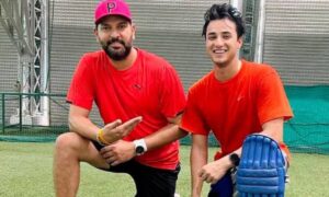 Abhishek Sharma with Yuvraj Singh (Instagram)