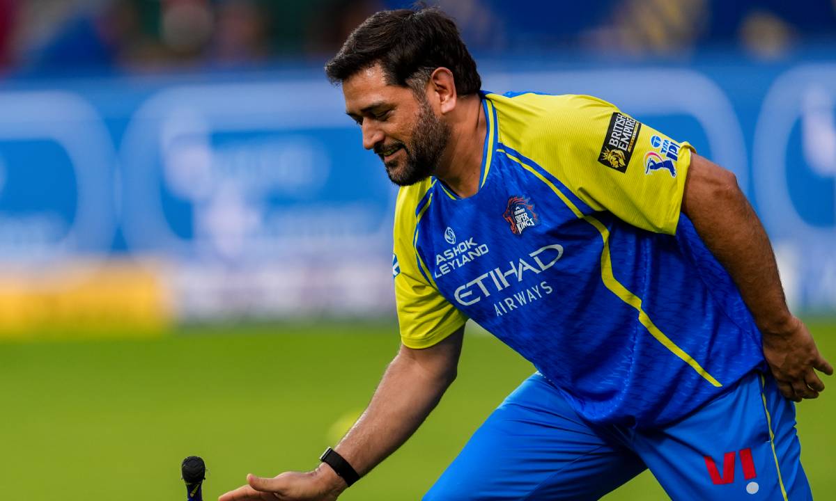 CSK vs MI: क्या मुंबई इंडियंस के खिलाफ खेलेंगे धोनी? कोच ने दिया जवाब