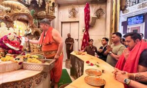 गौतम गंभीर ने खाटू श्याम मंदिर में किए&hellip;