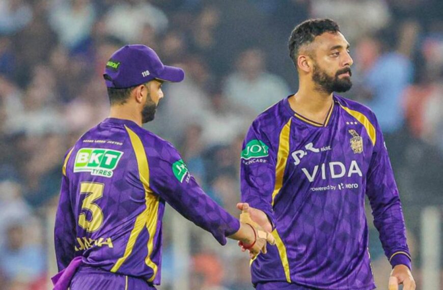 KKR के स्पिनर चक्रवर्ती ने रचा इतिहास, IPL में यह करिश्मा करने वाले पहले भारतीय