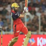 IPL 2026: एक ओवर में 5 चौके लगाकर इस मामले में नंबर-1 बने कोहली